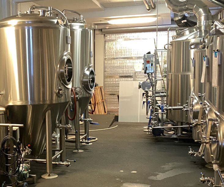 Opening a Taproom or Beer Bar, Part 2: Draft System, Branding Kit, Opening Week